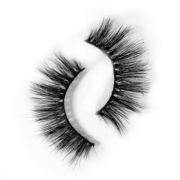 Ruby Lashes Two A Beauty