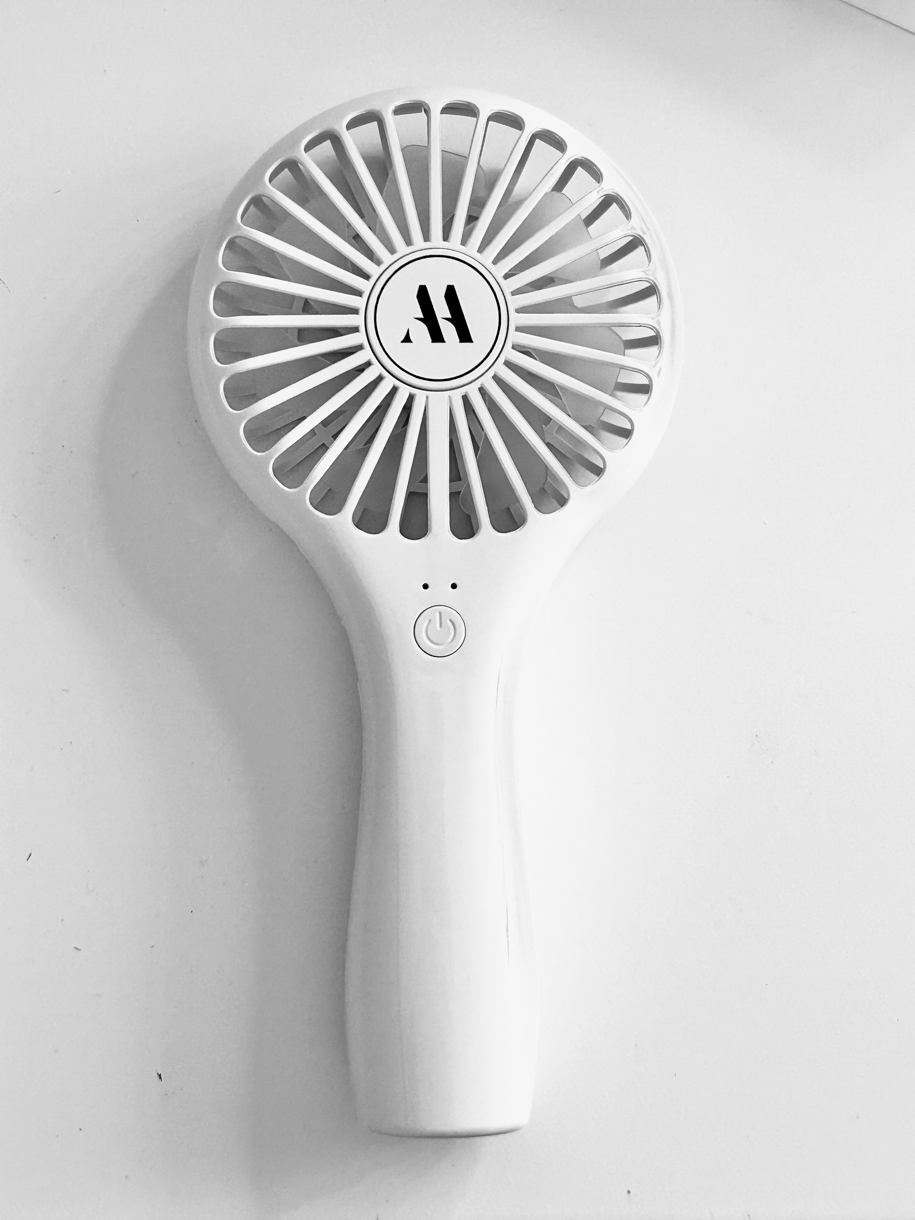 White mini fan