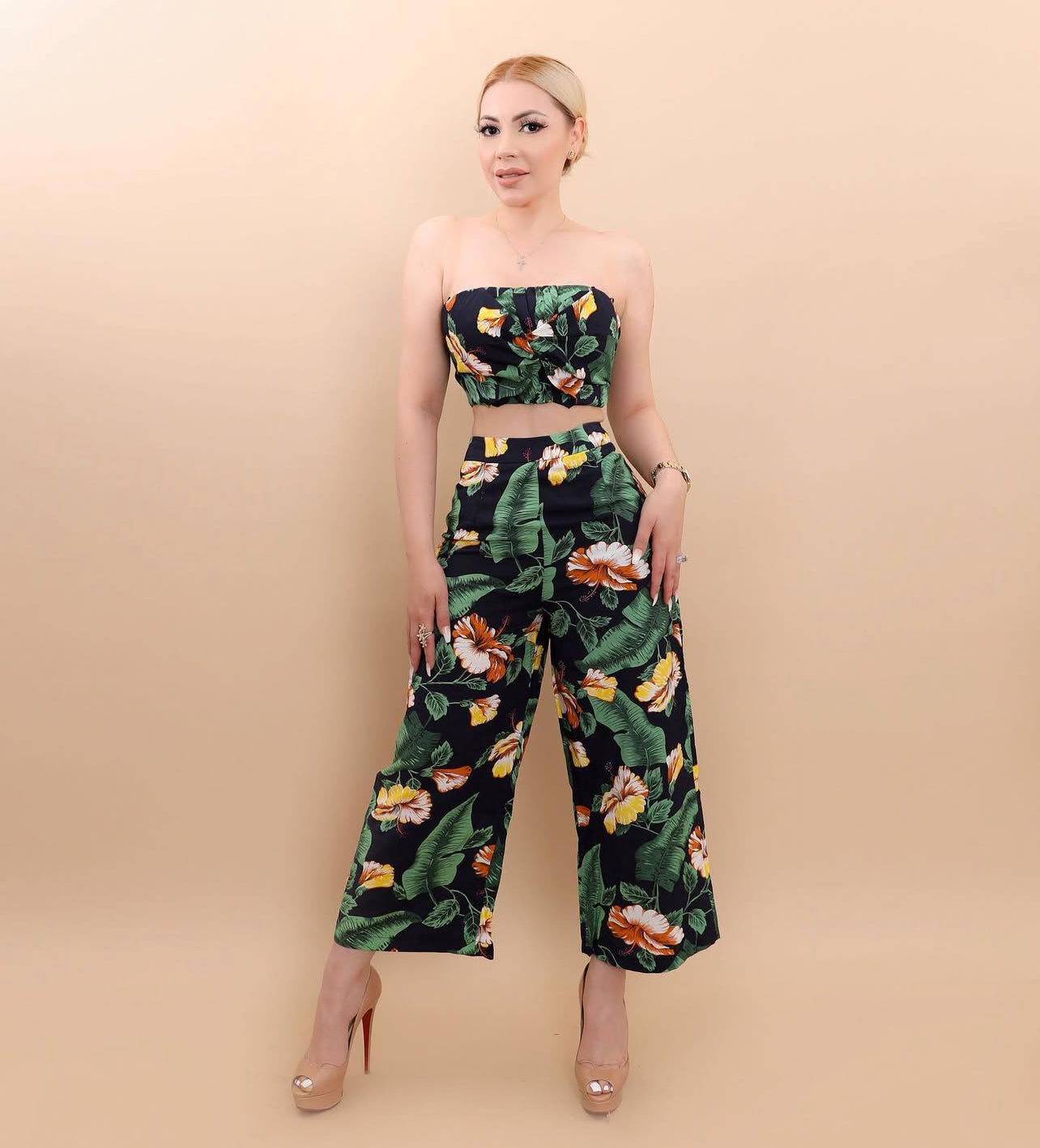 Green floral set